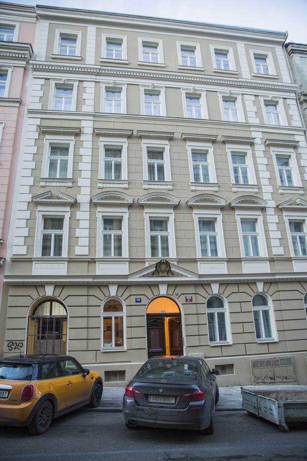 Gregory House Aparthotel Praha Eksteriør bilde